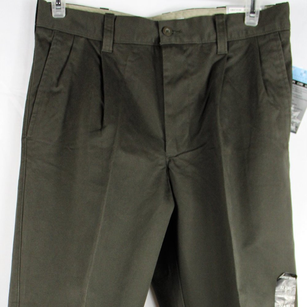 NWT Geoffrey Beene Men's Casual Collection Double Pleated Pants 32x30 Loden